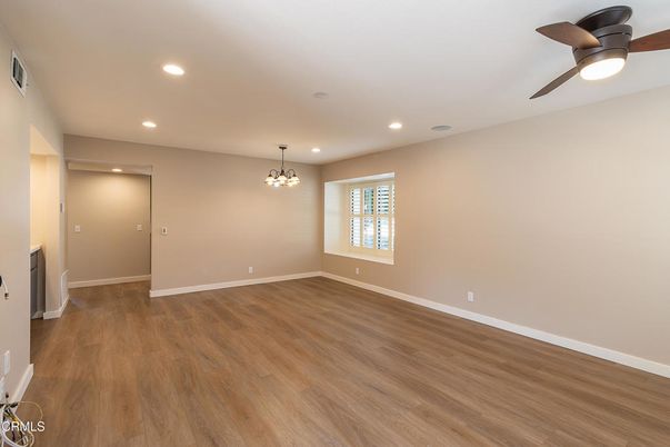 Chandelier, Empty room, Interior, Recessed Lighting, Wood Texture Flooring