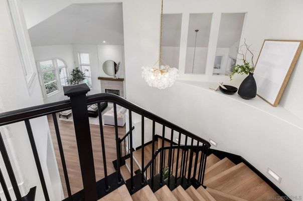 Interior, Pendant Lights, Recessed Lighting, Wood Texture Flooring