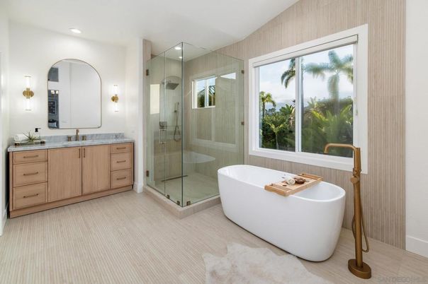 Bathroom, Free Standing Baths, Glass Shower, Interior, Recessed Lighting