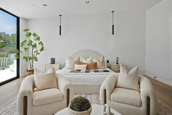 Bedroom, Interior, Pendant Lights, Recessed Lighting, Wood Texture Flooring