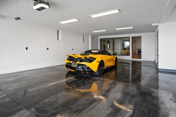 Garage, Interior, Recessed Lighting