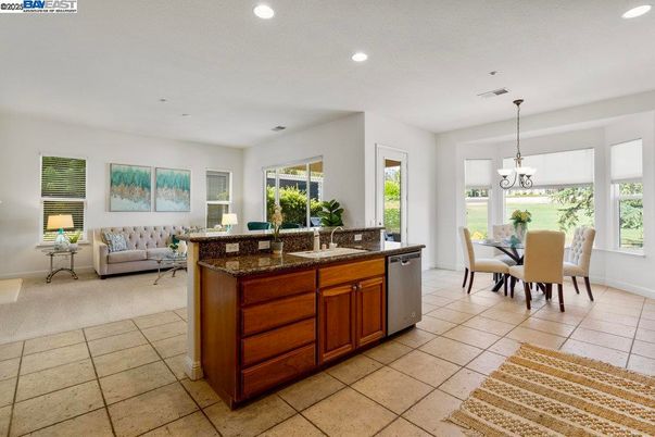 Chandelier, Dining room, Interior, Kitchen, Living room, Recessed Lighting