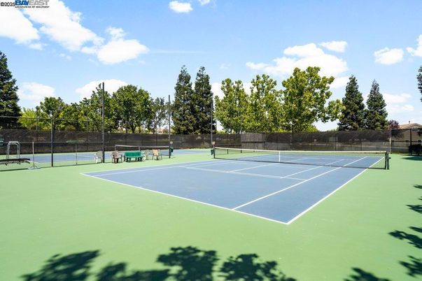 Exterior, Tennis Courts