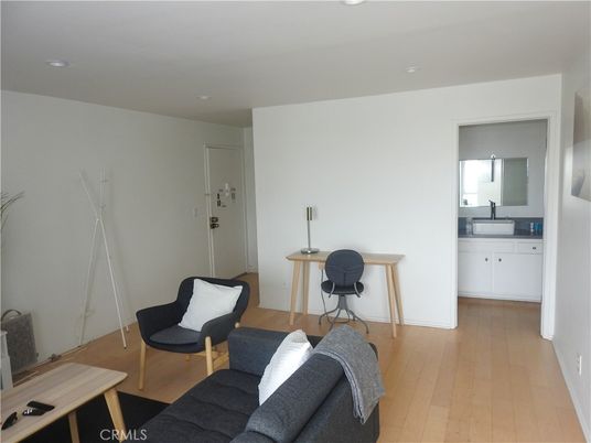 Bathroom, Home Office, Interior, Recessed Lighting, Wood Texture Flooring