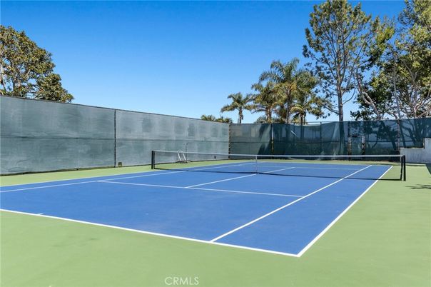 Exterior, Tennis Courts