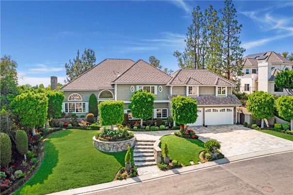 Attached, Exterior, Facade, Solar Panels, French Provincial