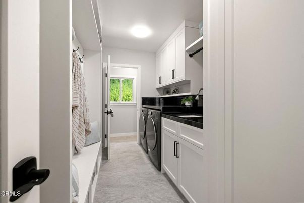Interior, Recessed Lighting, Washer