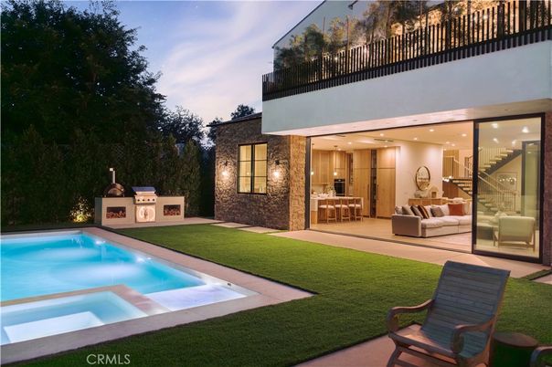 Backyard, Exterior, Pool