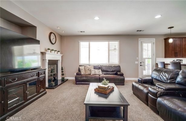 Fireplace, Interior, Living room, Pendant Lights, Recessed Lighting