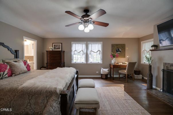 Bedroom, Fireplace, Home Office, Interior, Wood Texture Flooring
