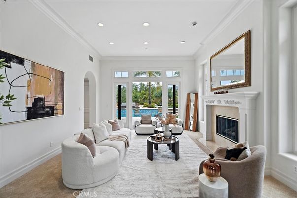 Fireplace, Interior, Living room, Recessed Lighting