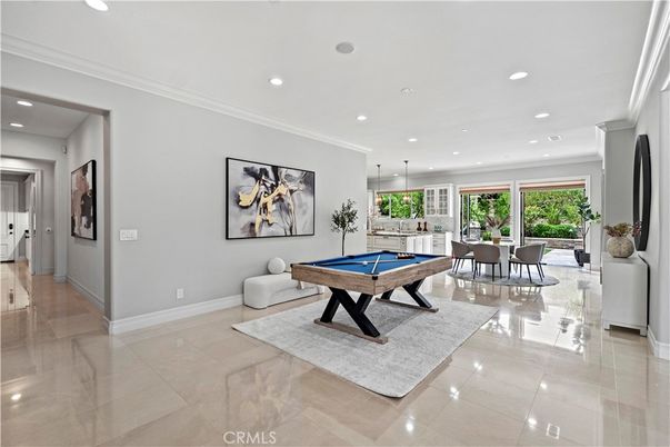 Billiard Table, Dining room, Game Room, Interior, Pendant Lights, Recessed Lighting