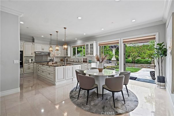Dining room, Interior, Kitchen, Pendant Lights, Recessed Lighting
