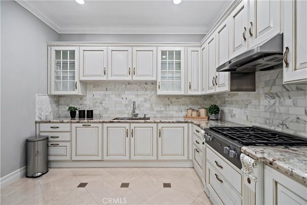Interior, Kitchen, Marble Walls, Recessed Lighting