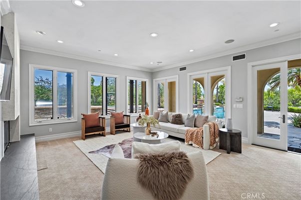 Fireplace, Interior, Living room, Recessed Lighting