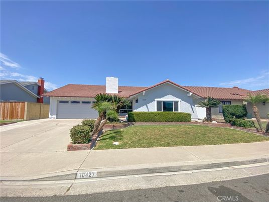 Attached, Exterior, Facade, Spanish Mediterranean