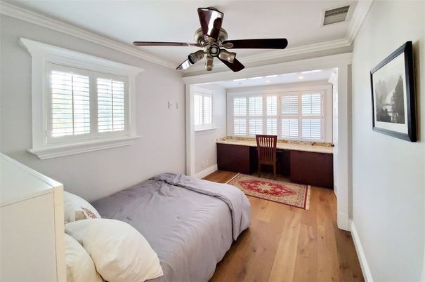 Bedroom, Interior, Recessed Lighting, Wood Texture Flooring