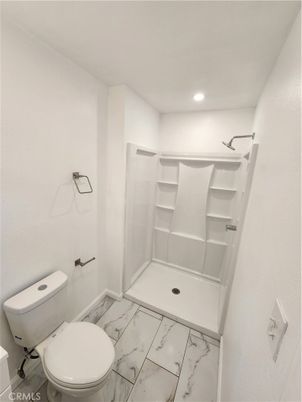 Bathroom, Interior, Marble, Recessed Lighting