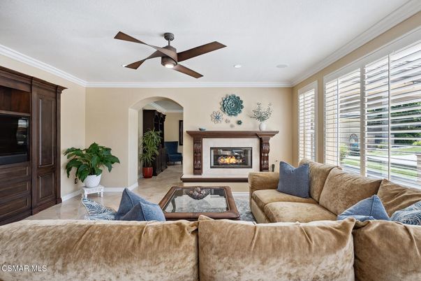 Fireplace, Interior, Living room, Recessed Lighting