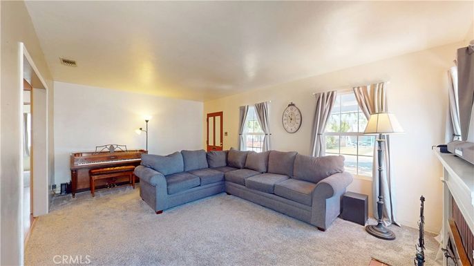 Interior, Living room, Piano