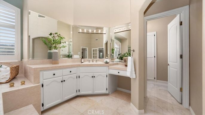 Bathroom, Dual Sink Vanities, Interior, Marble