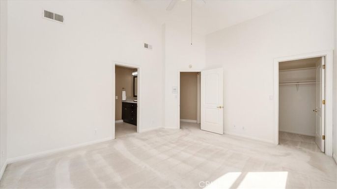 Bathroom, Empty room, Interior