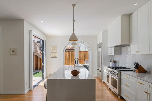 Interior, Kitchen, Pendant Lights, Recessed Lighting, Wood Texture Flooring