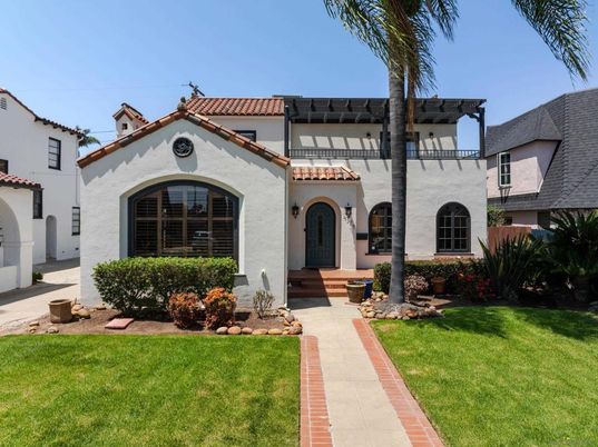 Backyard, Exterior, Facade, Spanish Mediterranean