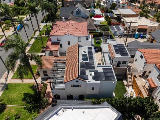 Exterior, Drone