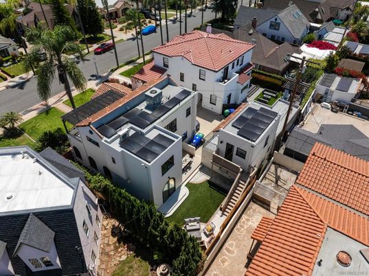 Exterior, Drone