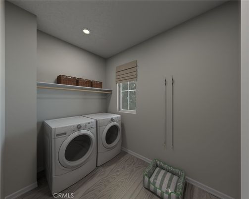 Interior, Recessed Lighting, Washer, Wood Texture Flooring