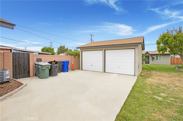 Backyard, Detached Garage, Exterior