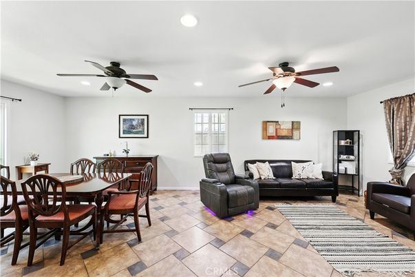 Dining room, Interior, Living room, Recessed Lighting