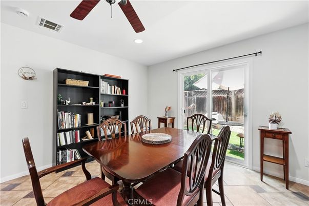 Dining room, Interior, Recessed Lighting