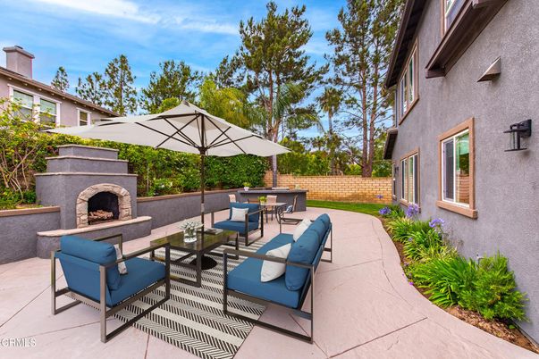 Exterior, Fireplace