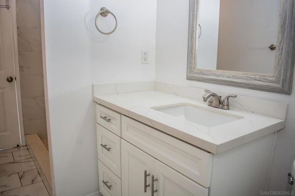 Bathroom, Interior, Marble, Marble Walls