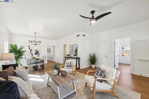 Chandelier, Dining room, Interior, Living room, Wood Texture Flooring