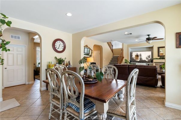 Dining room, Interior, Living room, Recessed Lighting
