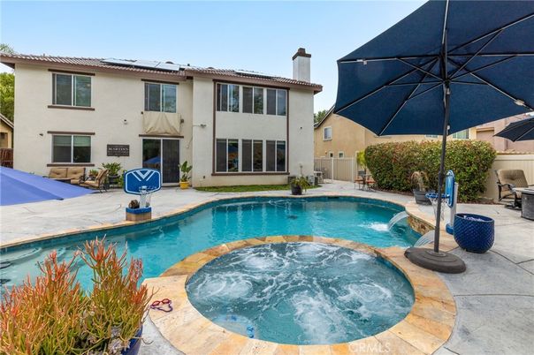 Exterior, Pool, Solar Panels