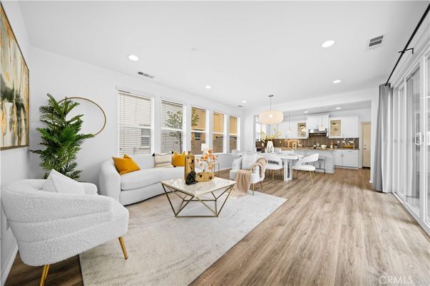 Dining room, Interior, Kitchen, Living room, Pendant Lights, Recessed Lighting, Wood Texture Flooring