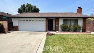 Attached, Backyard, Exterior, Facade, Ranch