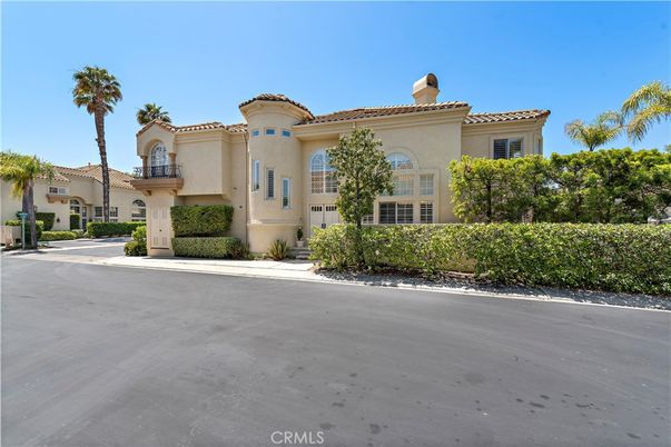 Backyard, Exterior, Facade, Mediterranean