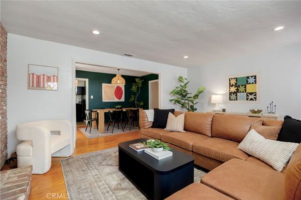 Dining room, Interior, Living room, Pendant Lights, Recessed Lighting, Wood Texture Flooring