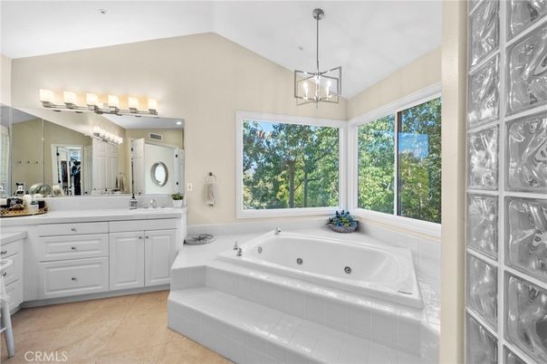 Bathroom, Dual Sink Vanities, Interior, Pendant Lights
