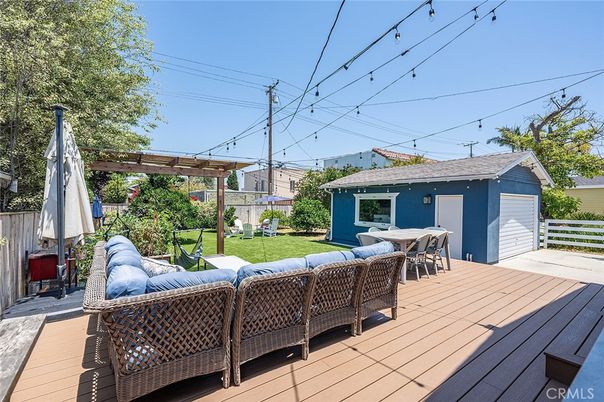 Backyard, Detached Garage, Exterior
