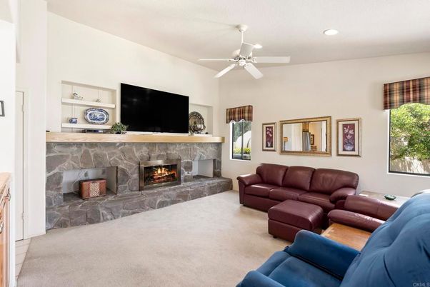 Fireplace, Interior, Living room, Recessed Lighting