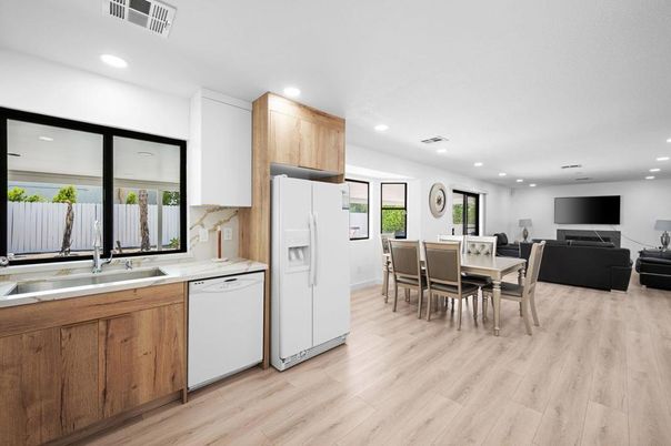 Dining room, Interior, Kitchen, Living room, Recessed Lighting, Wood Texture Flooring