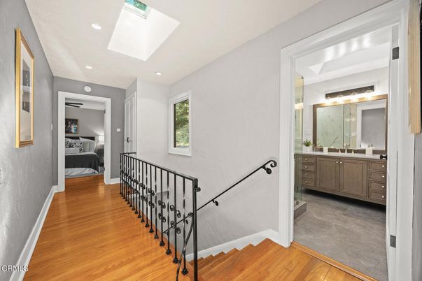 Bathroom, Bedroom, Interior, Recessed Lighting, Wood Texture Flooring