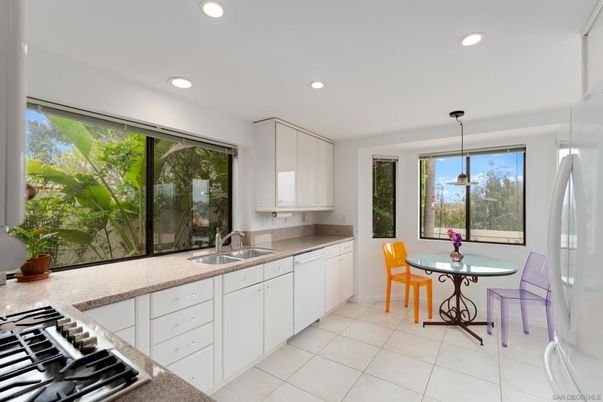 Dining room, Interior, Kitchen, Pendant Lights, Recessed Lighting