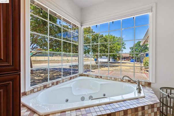 Bathroom, Interior, Sun Room